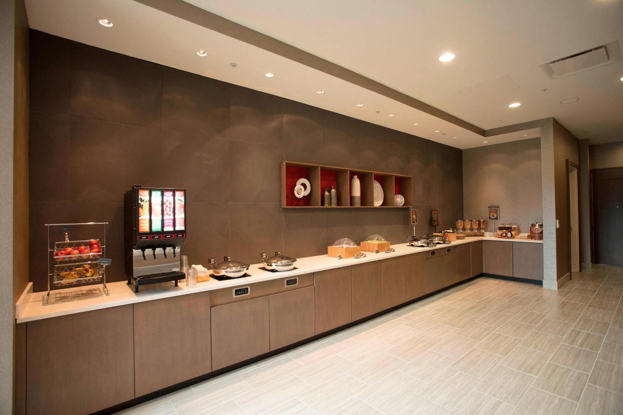 Springhill By Marriott Downtown/university Area Hotel