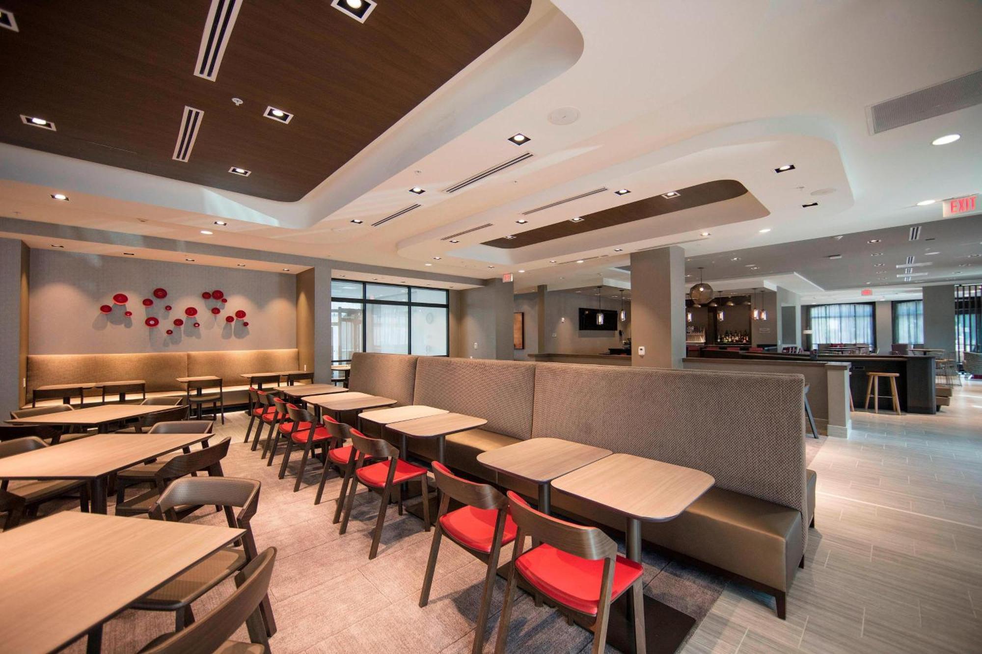 Hotel Springhill By Marriott Downtown/university Area
