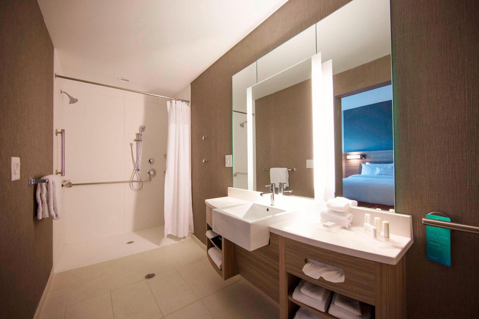 Hotel Springhill By Marriott Downtown/university Area