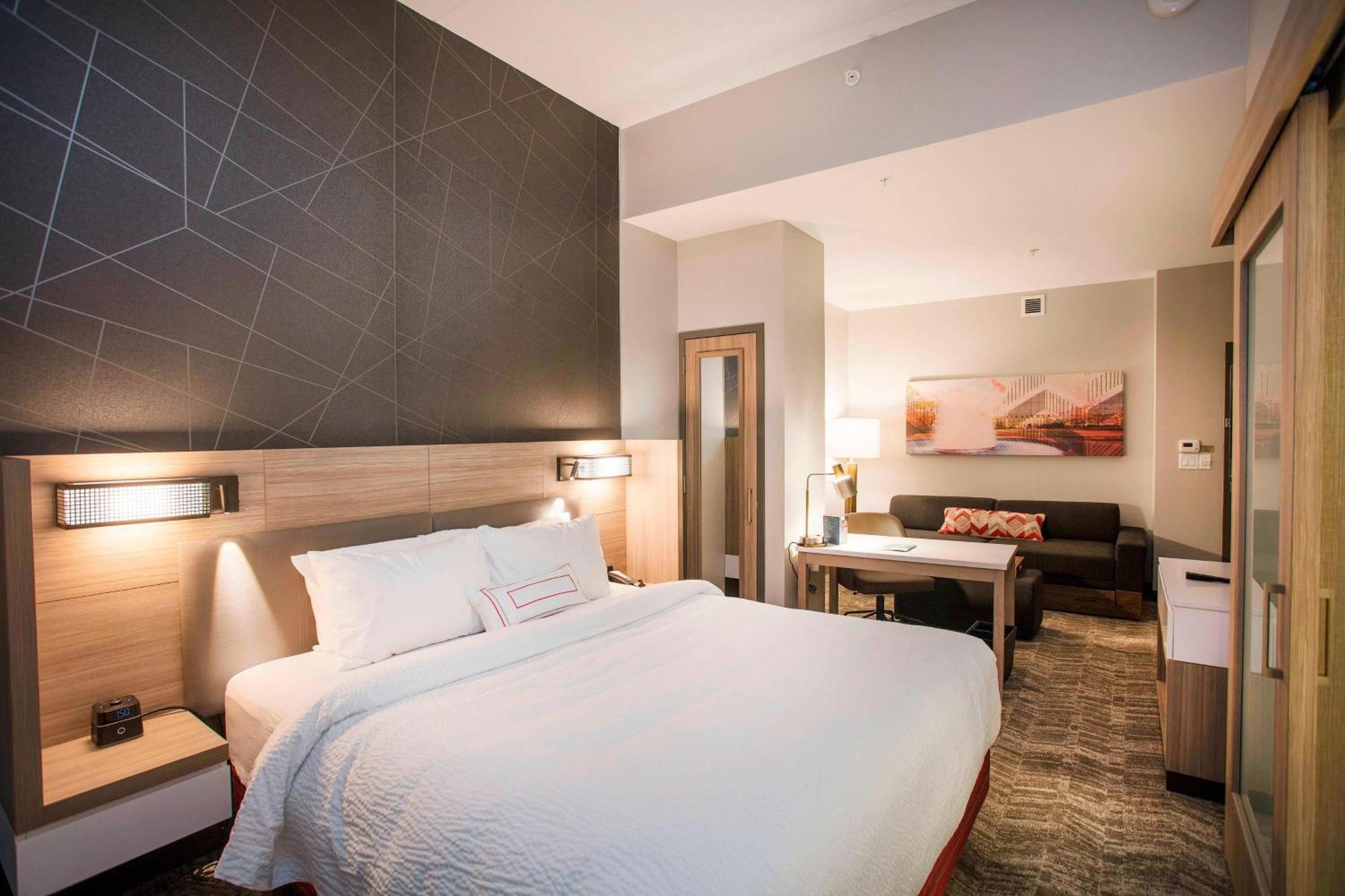 Hotel Springhill By Marriott Downtown/university Area