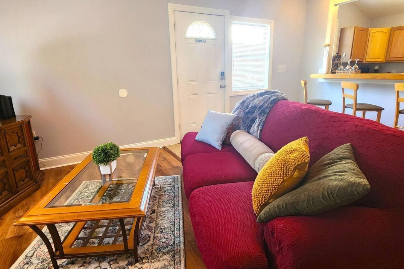 Charming Cute Convenient 2 Mi To Downtown And Uga Holiday home Athens