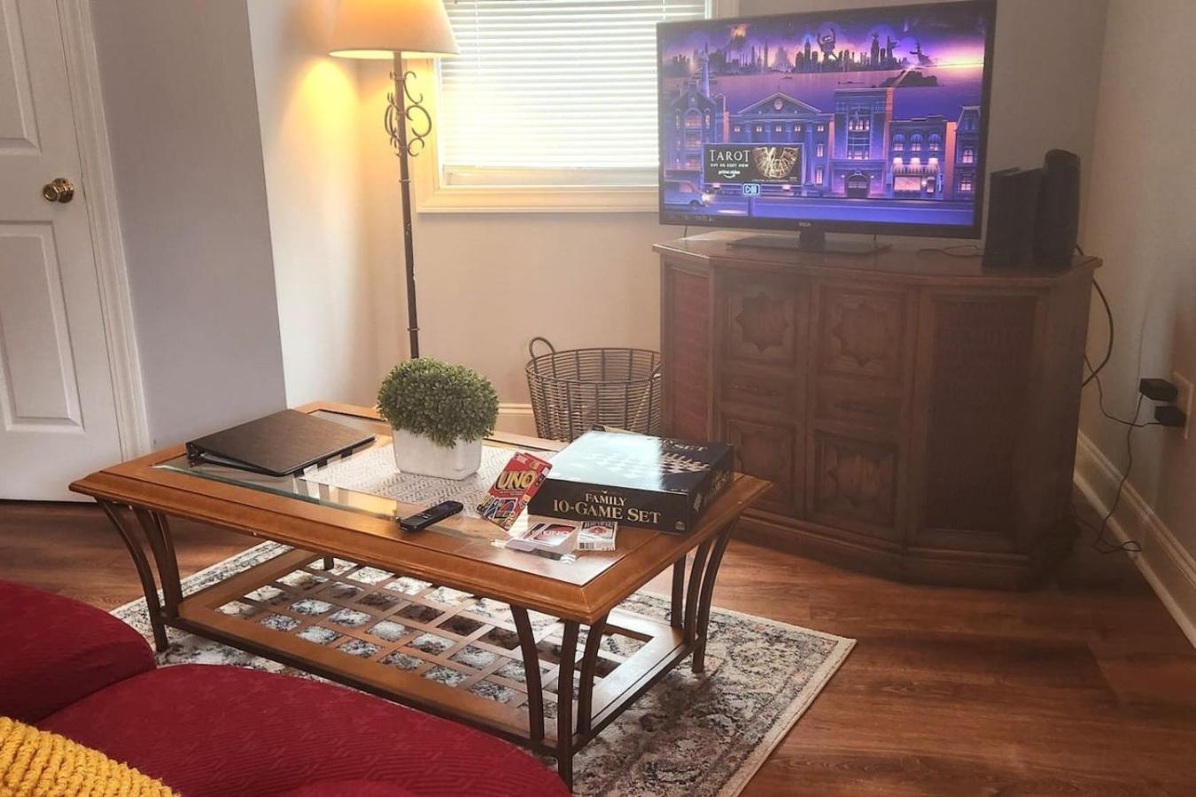 Charming Cute Convenient 2 Mi To Downtown And Uga Athens
