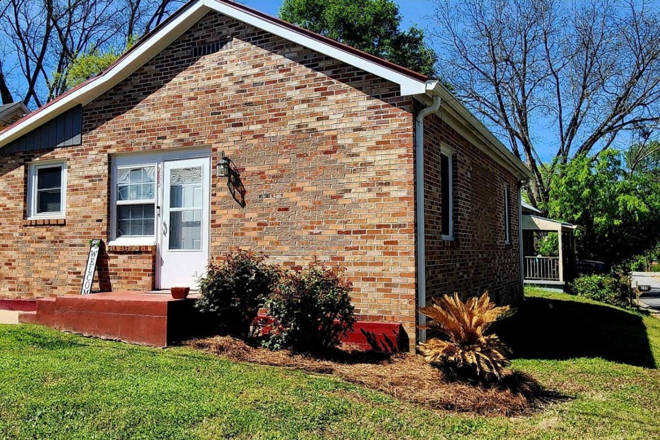 Holiday home Charming Cute Convenient 2 Mi To Downtown And Uga
