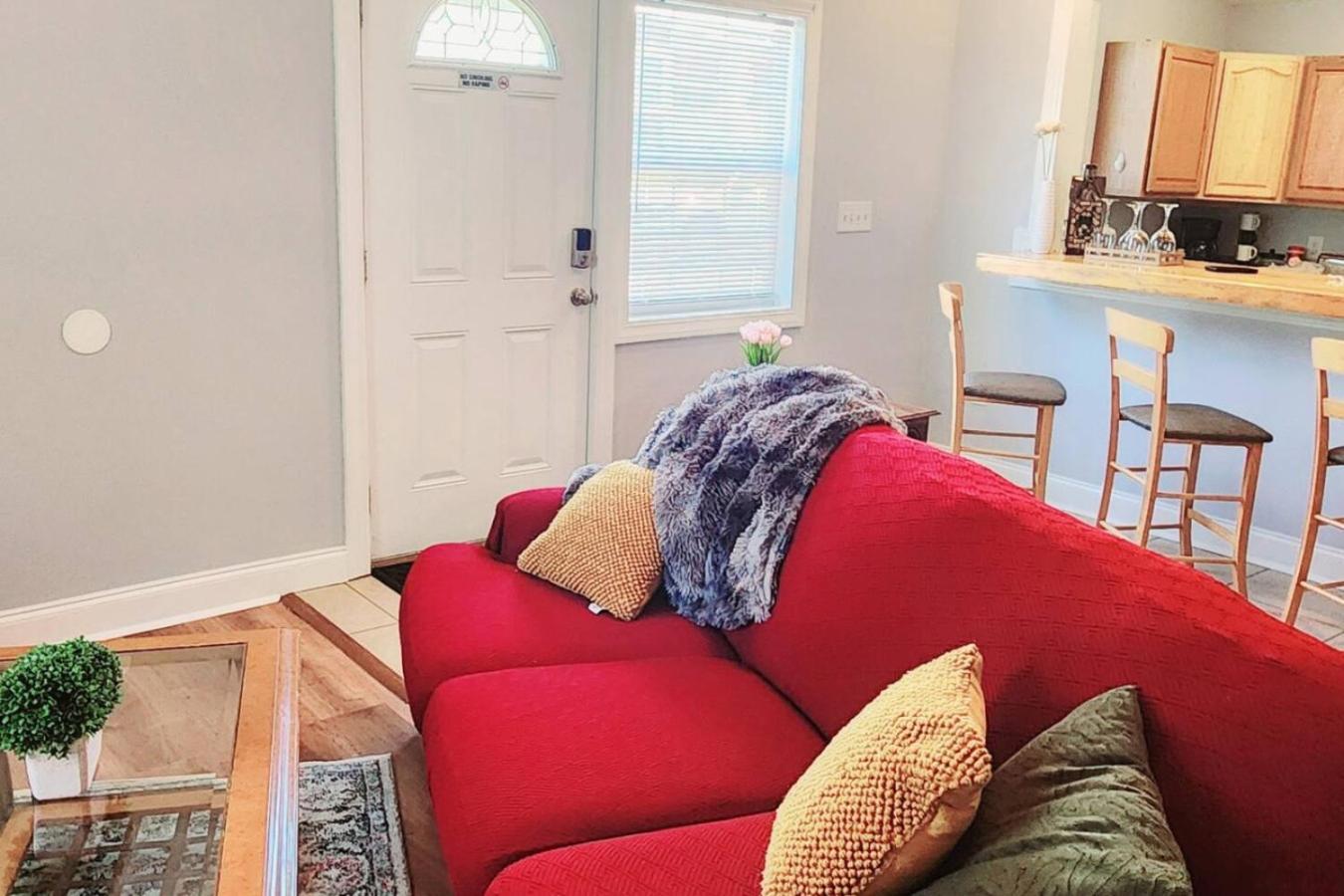 Charming Cute Convenient 2 Mi To Downtown And Uga Holiday home Athens