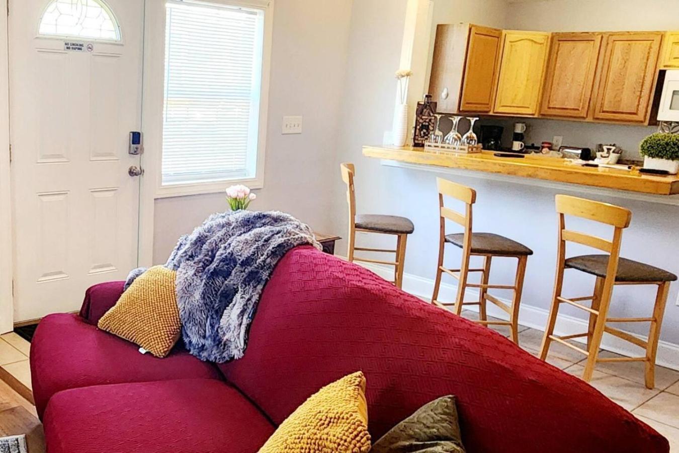 Charming Cute Convenient 2 Mi To Downtown And Uga