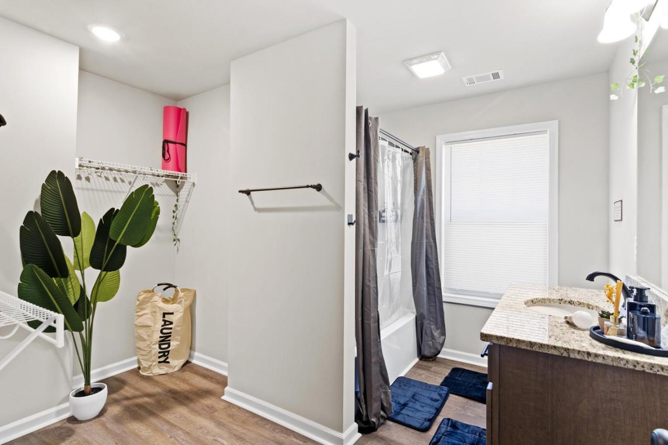 2 King Beds, Arcade Room, Mins From Dt & Uga