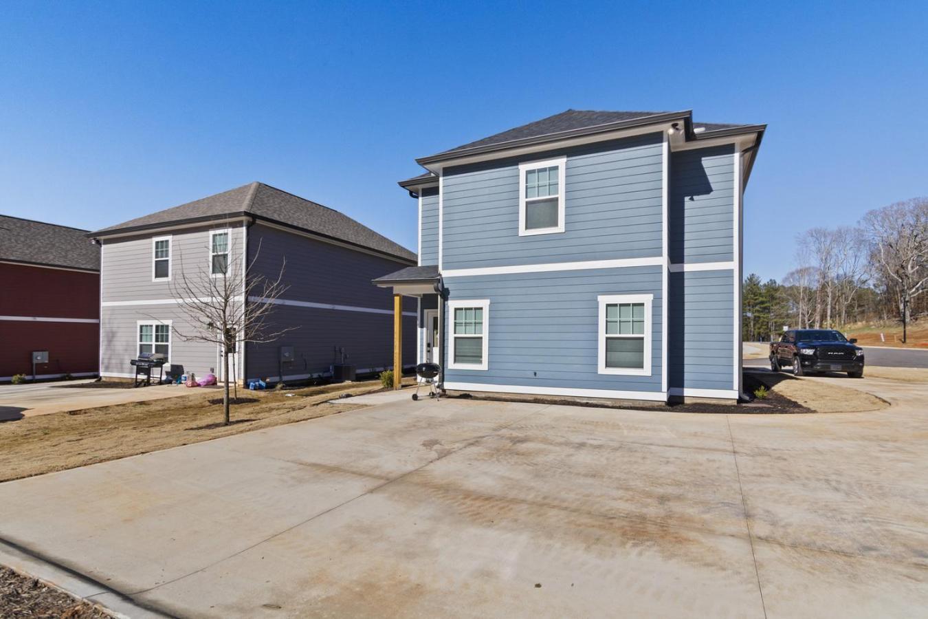 2 King Beds, Arcade Room, Mins From Dt & Uga *