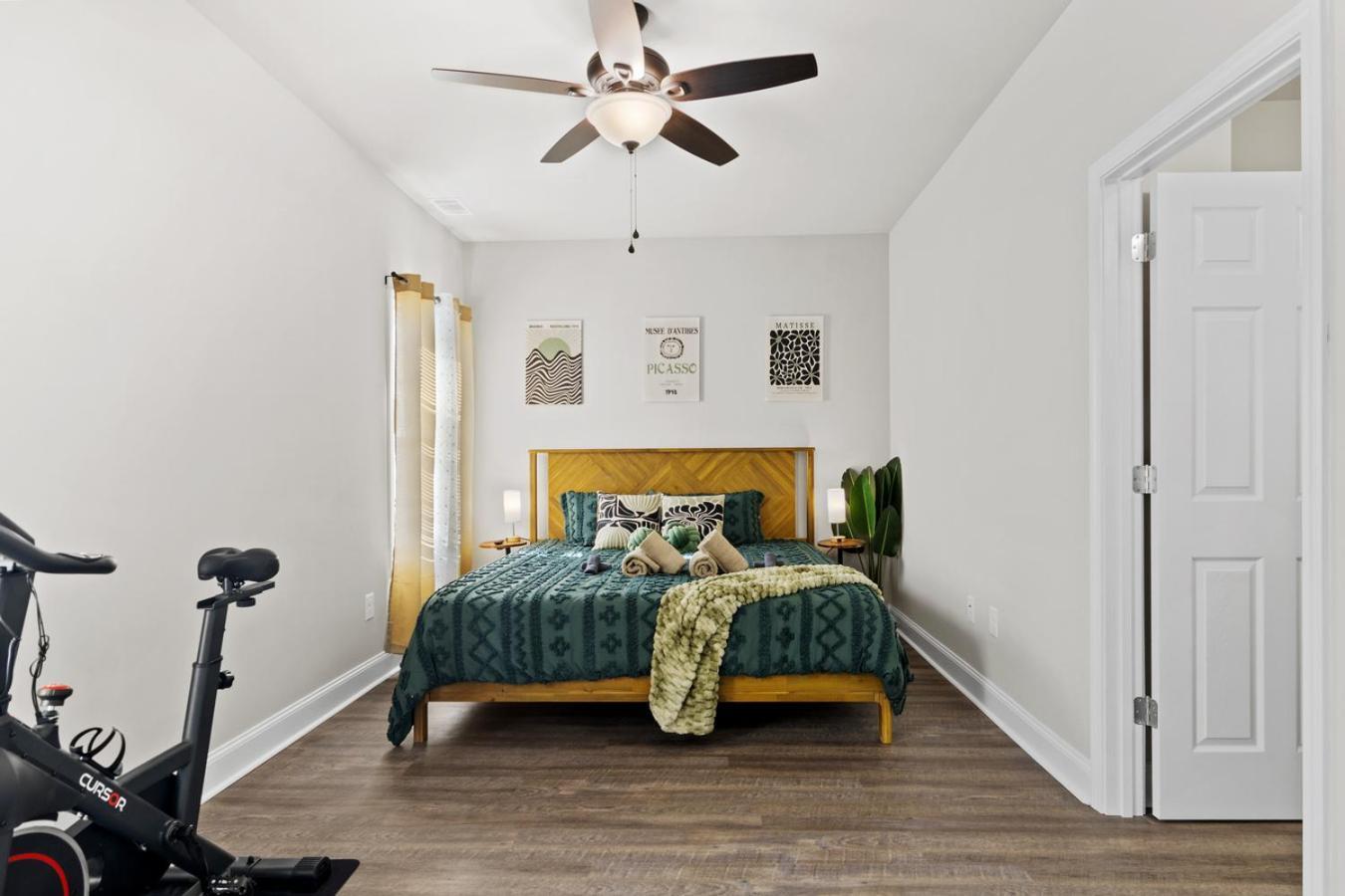 2 King Beds, Arcade Room, Mins From Dt & Uga *