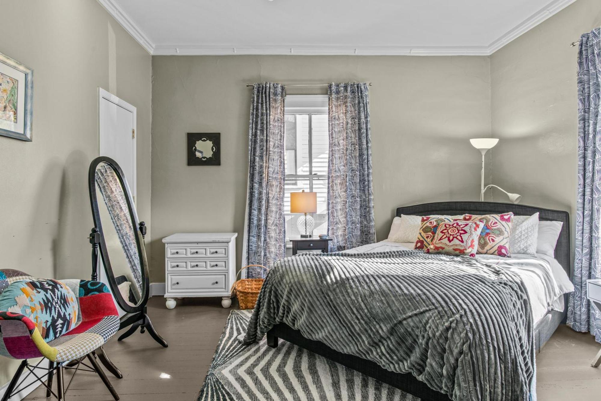 Lenoir Holiday home
