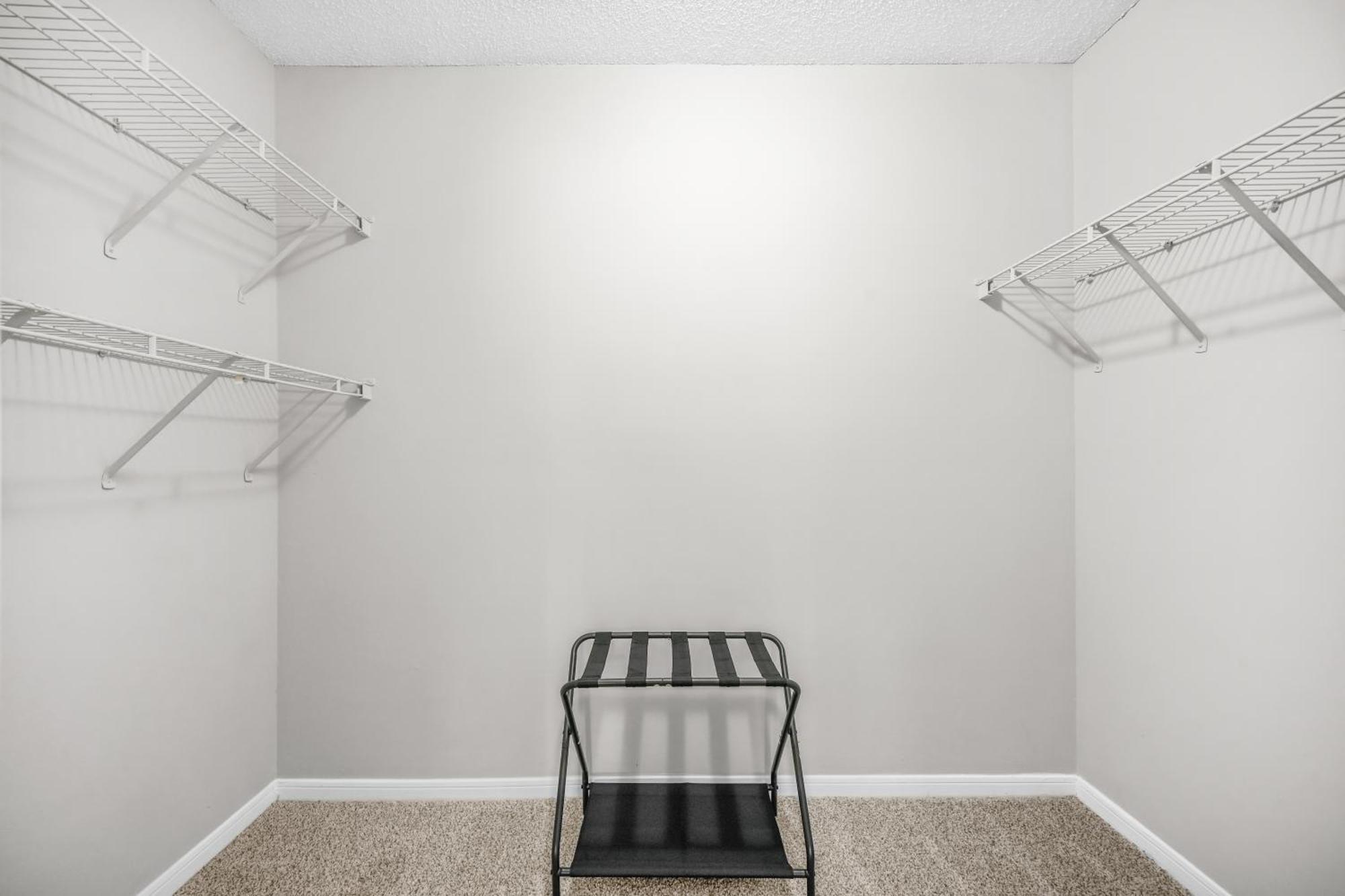 Lux 3br, Prime Location Near Uga & Downtown