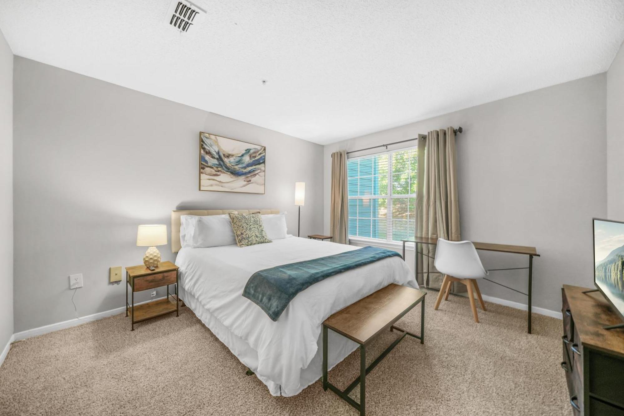 Apartment Lux 3br, Prime Location Near Uga & Downtown