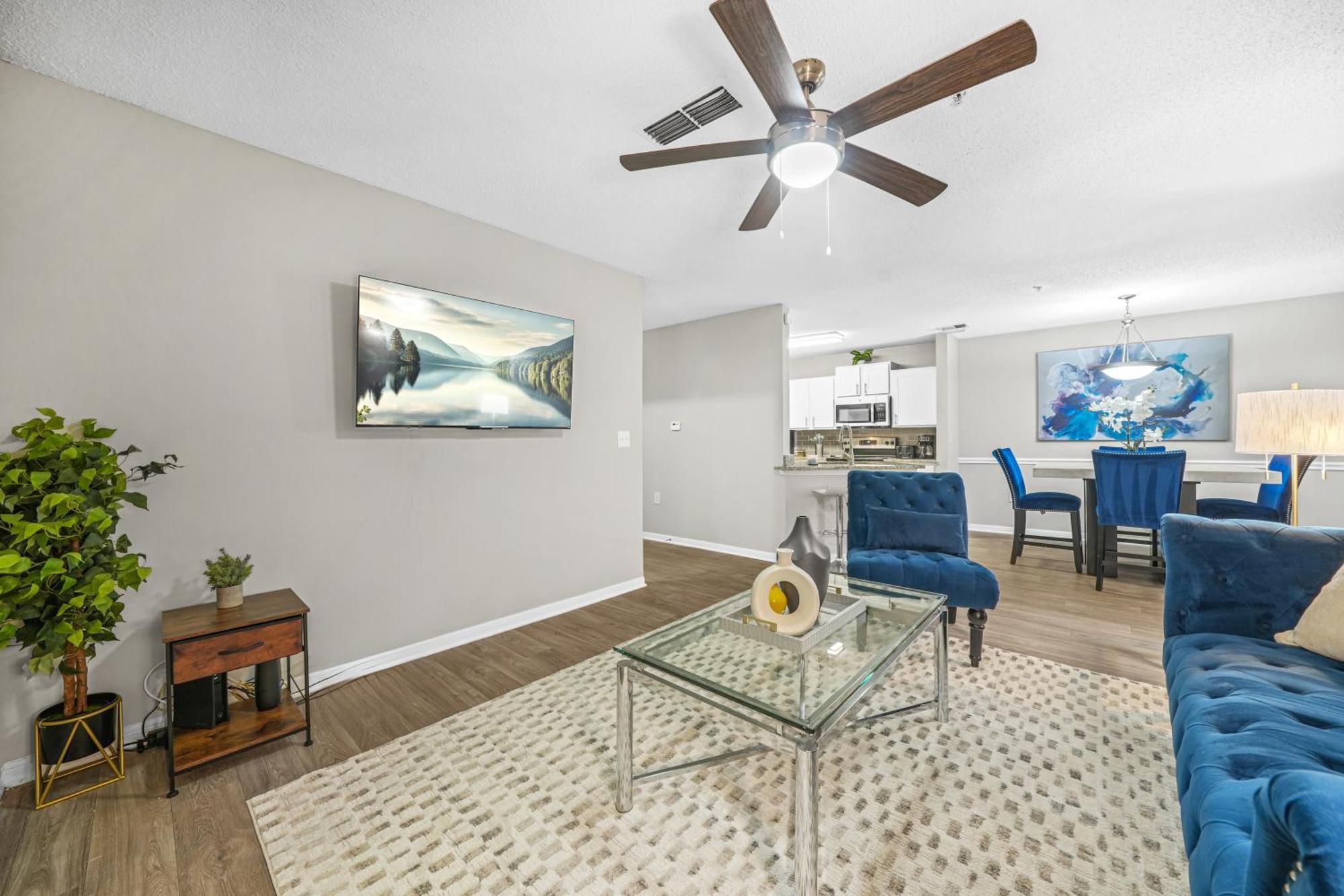 Apartment Lux 3br, Prime Location Near Uga & Downtown