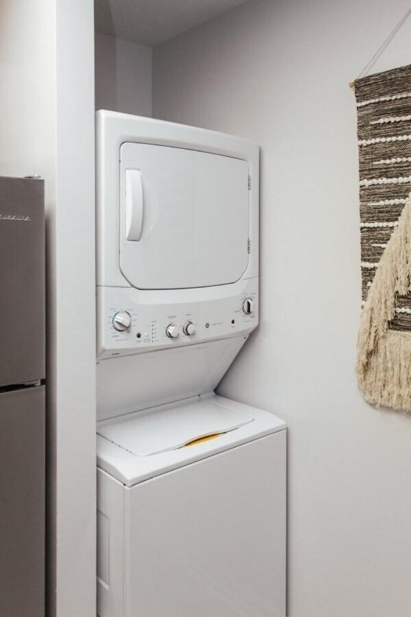 The Cozy Corner Near Downtown 2br Holiday home Athens
