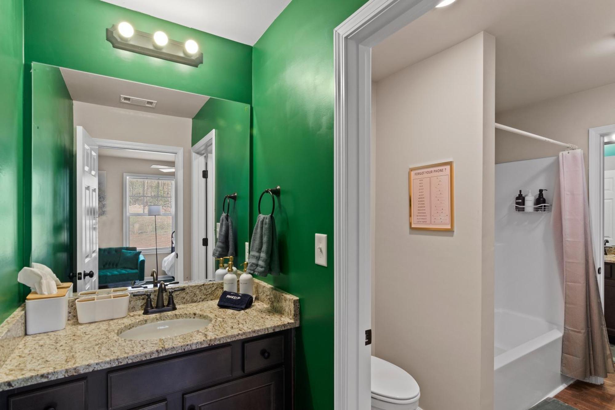Cozy & Spacious 2 King Beds Near Uga & Downtown * Athens