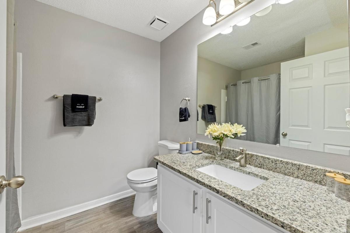 Cozy 2br Retreat Near Uga And Downtown Apartment *