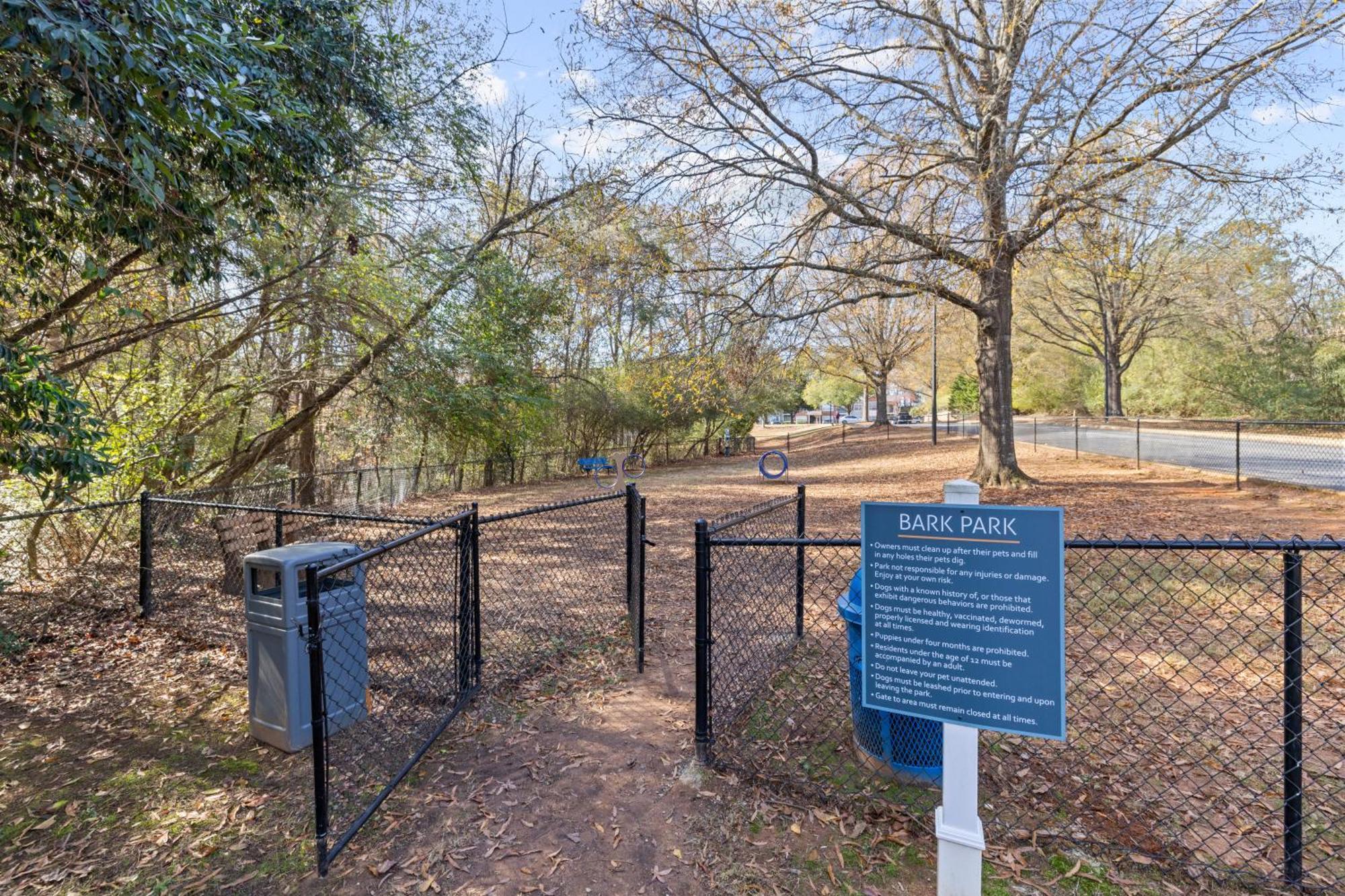 Charming 3br Abode Near Uga And Downtown Apartment *