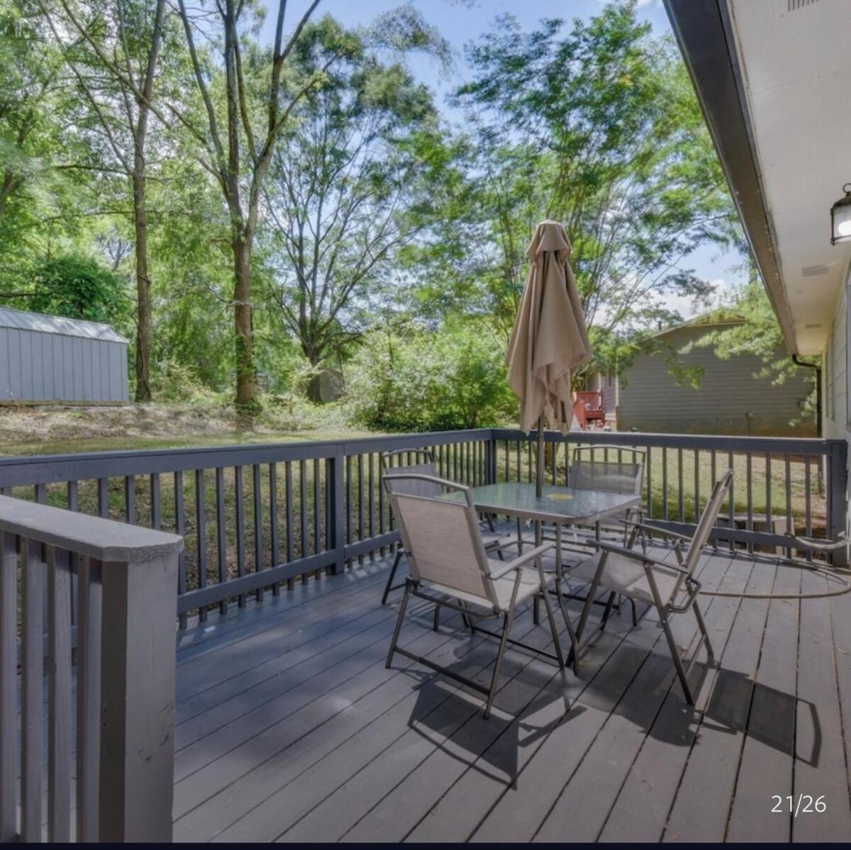 Holiday home With Deck Near Sanford Stadium *