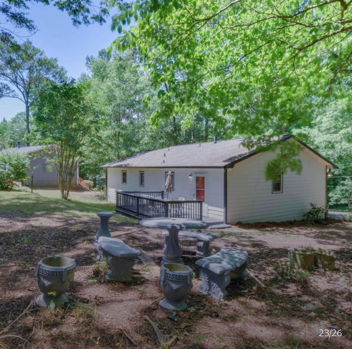Holiday home With Deck Near Sanford Stadium *