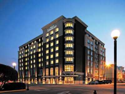 Courtyard By Marriott Downtown 3*