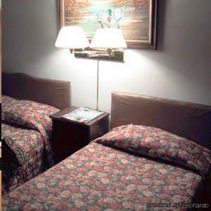 Motel Budget Host