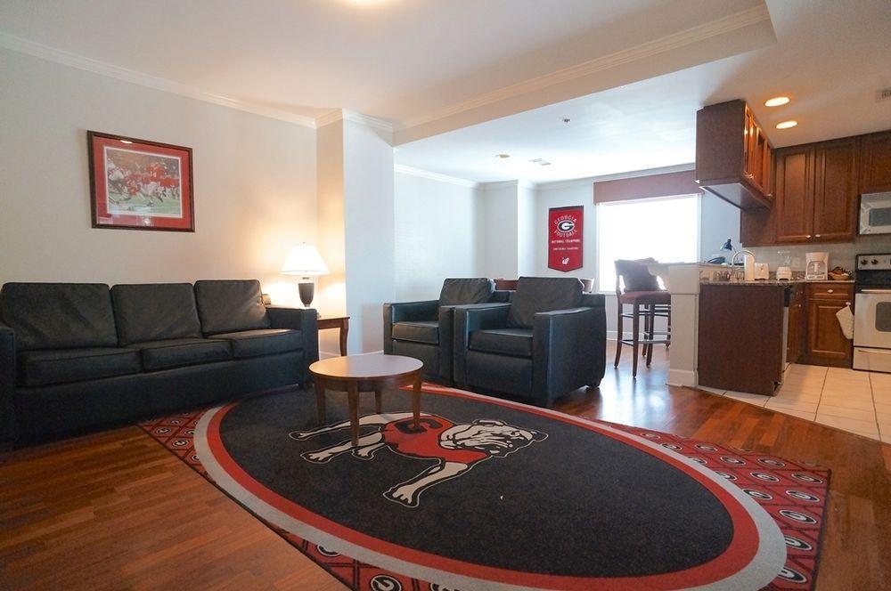 Georgia Gameday Center 5*