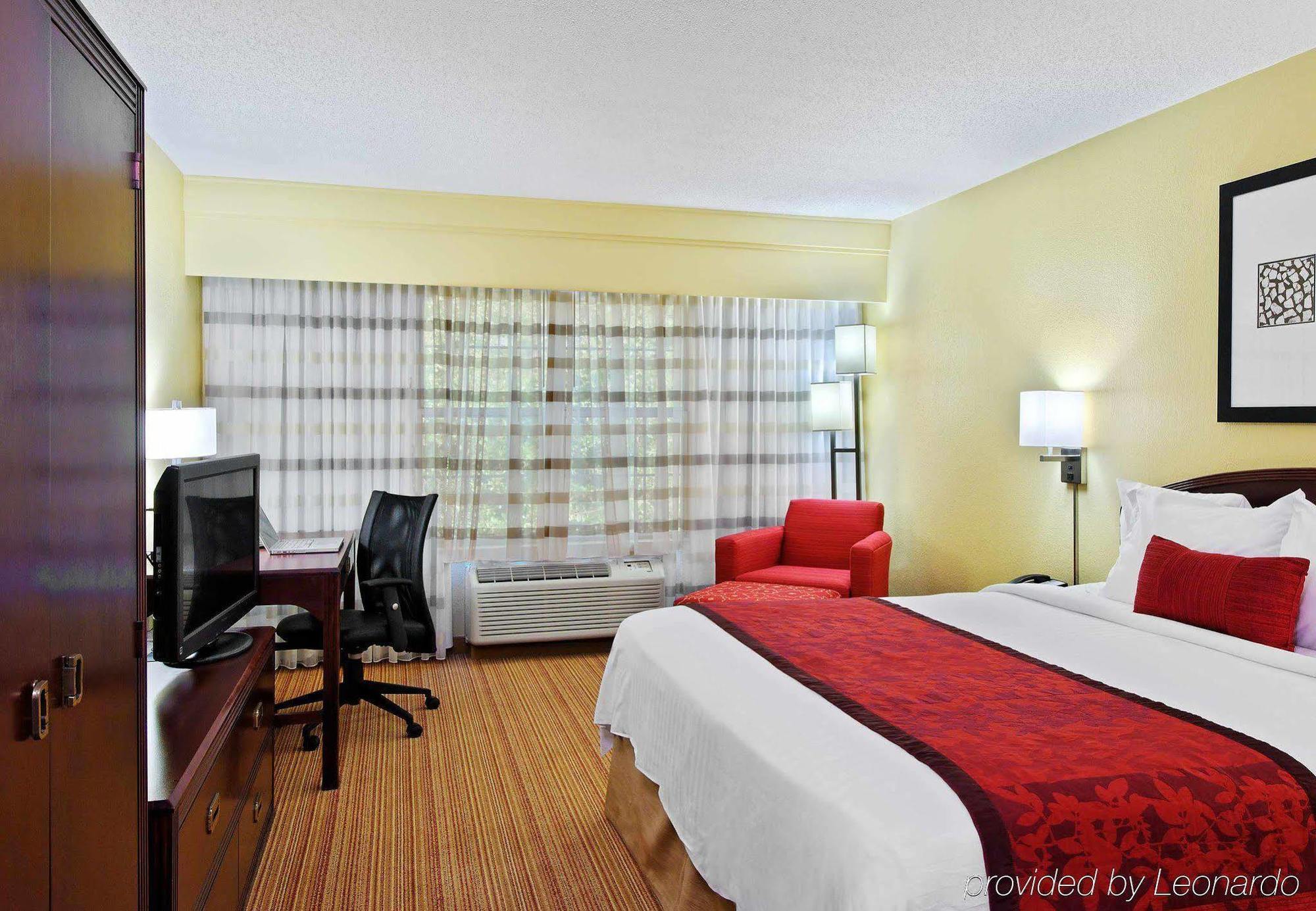 Hotel Courtyard By Marriott Downtown Athens