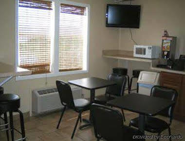 Microtel By Wyndham Athens