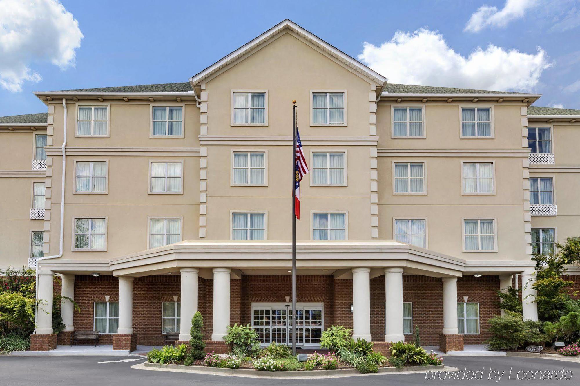 Country & By Radisson, Athens, Ga 3*
