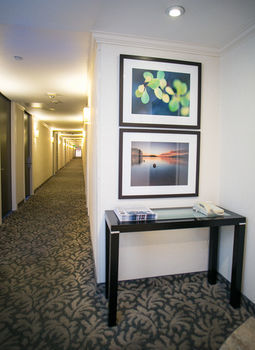 The Of Georgia Center For Continuing Education & 3*