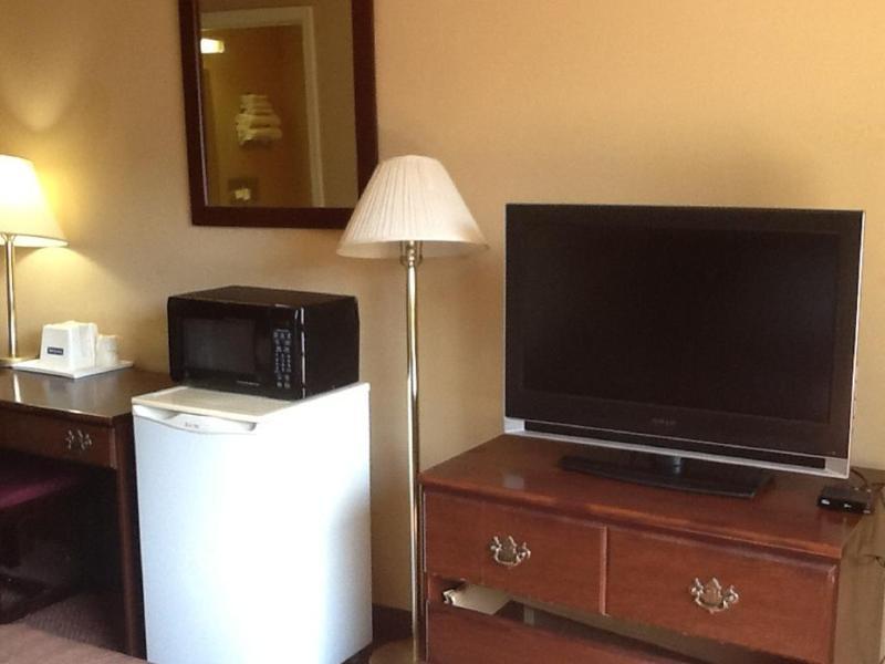 Americas Value 2* Athens