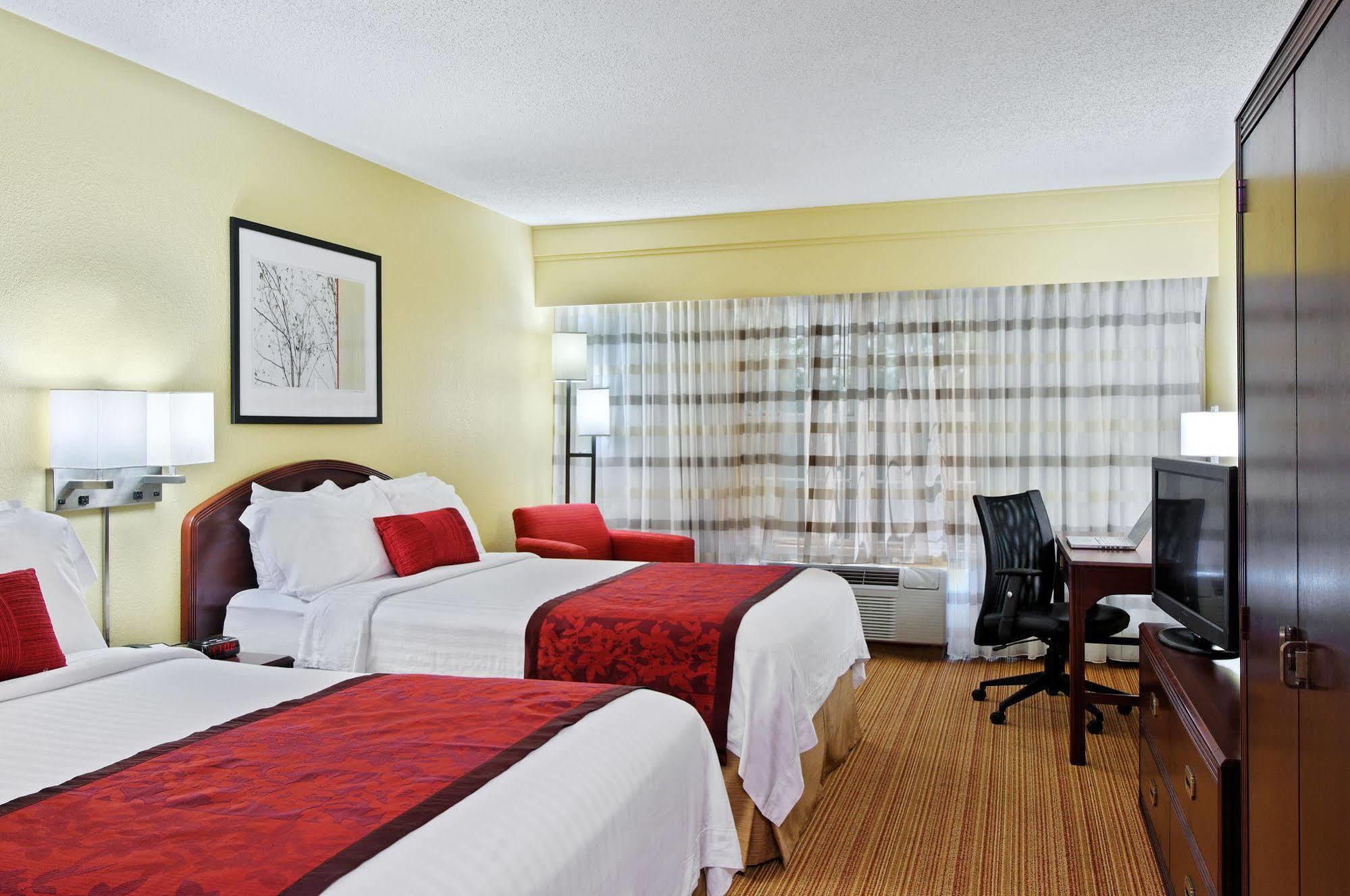 Hotel Courtyard By Marriott Downtown