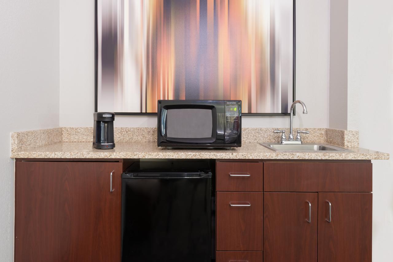 Courtyard By Marriott Downtown Hotel Athens