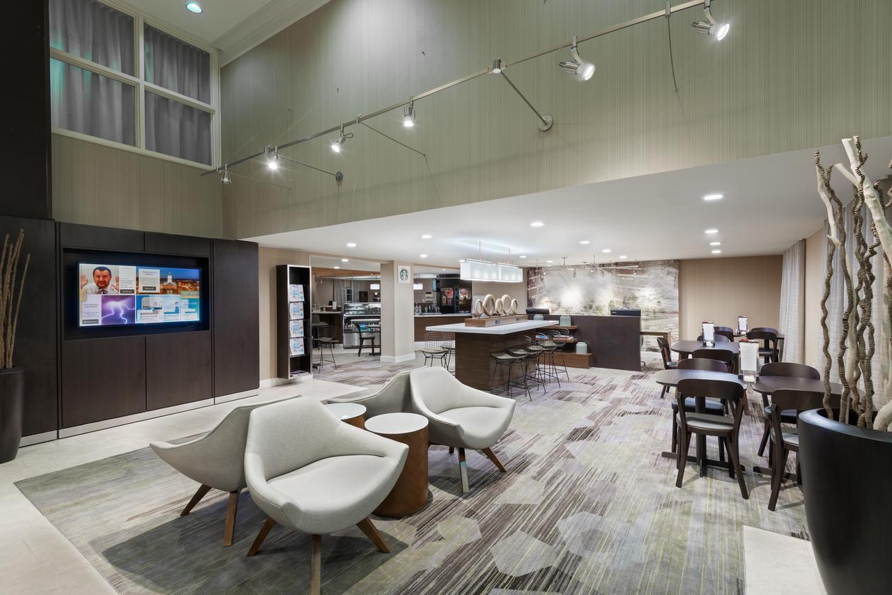 Courtyard By Marriott Downtown Hotel 3*