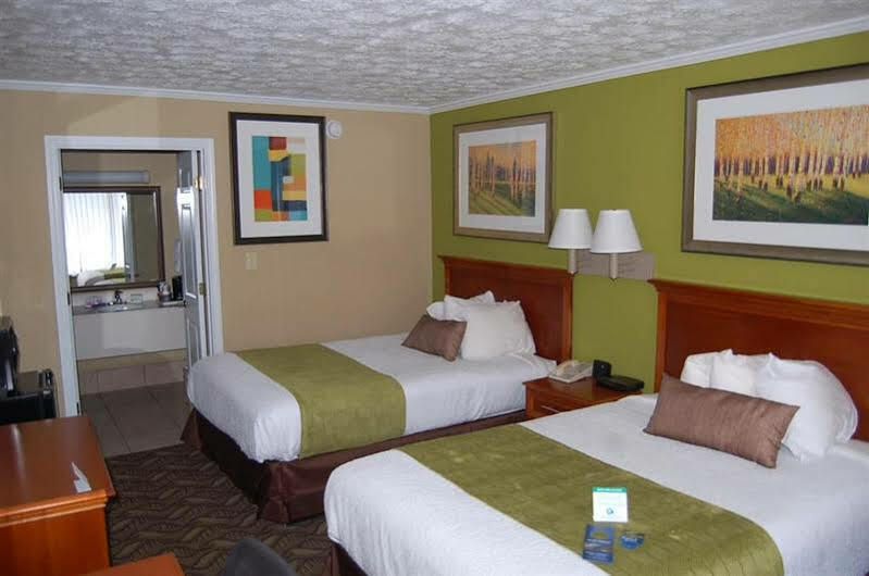 Western Hotel 2*