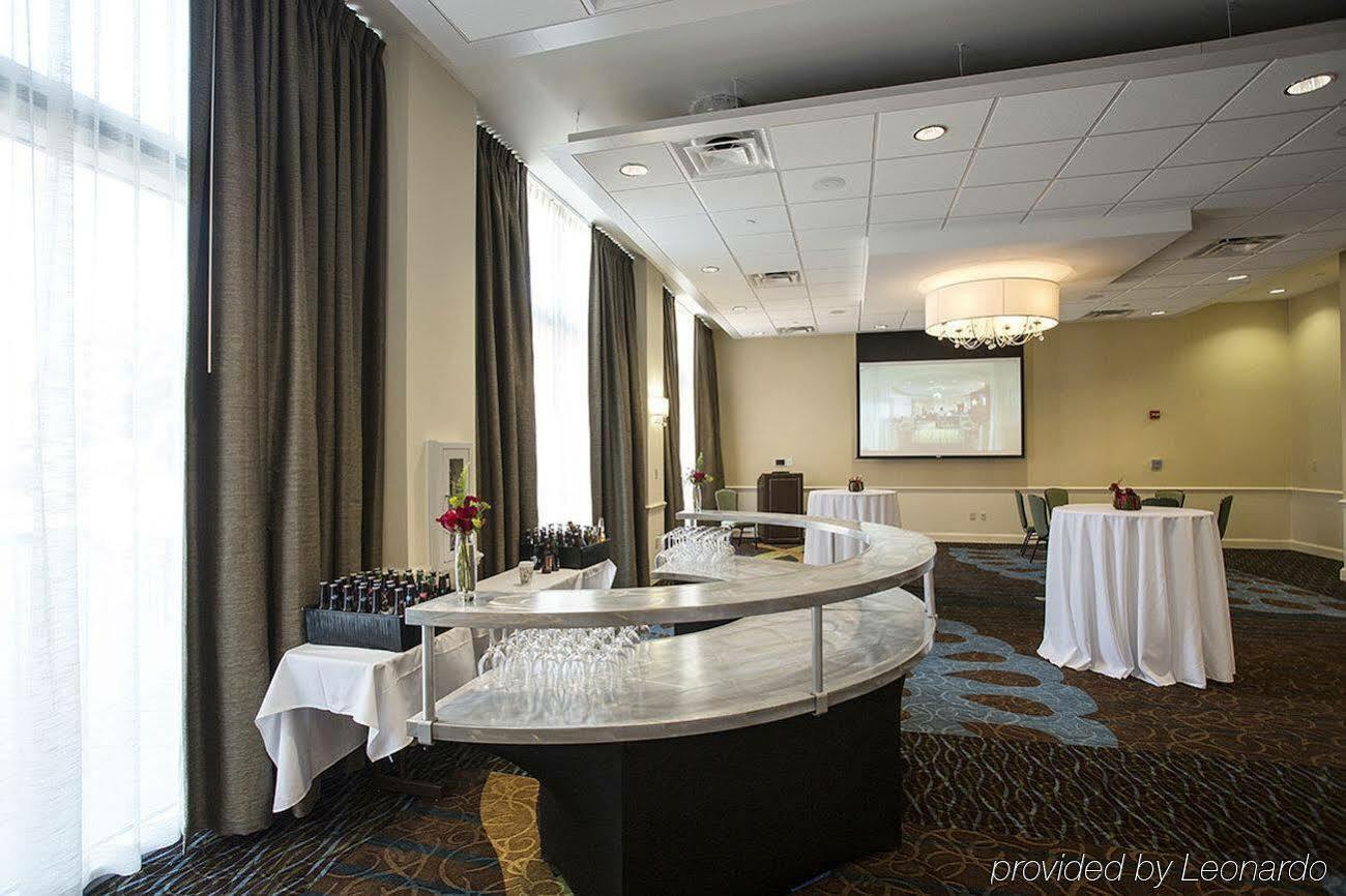- Area Hotel 3*