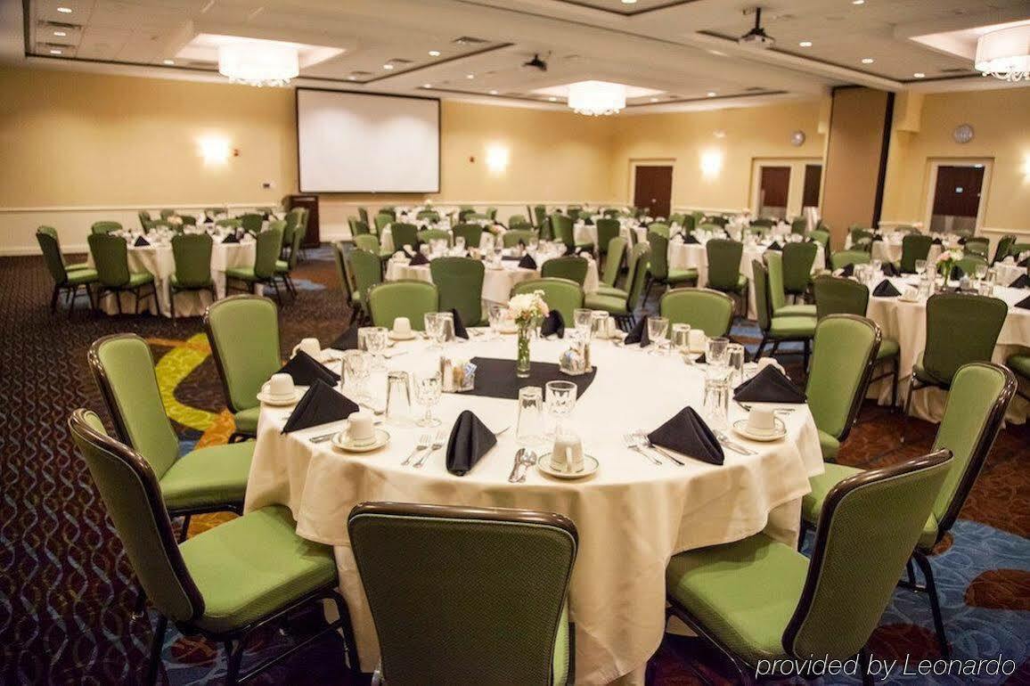 - Area Hotel