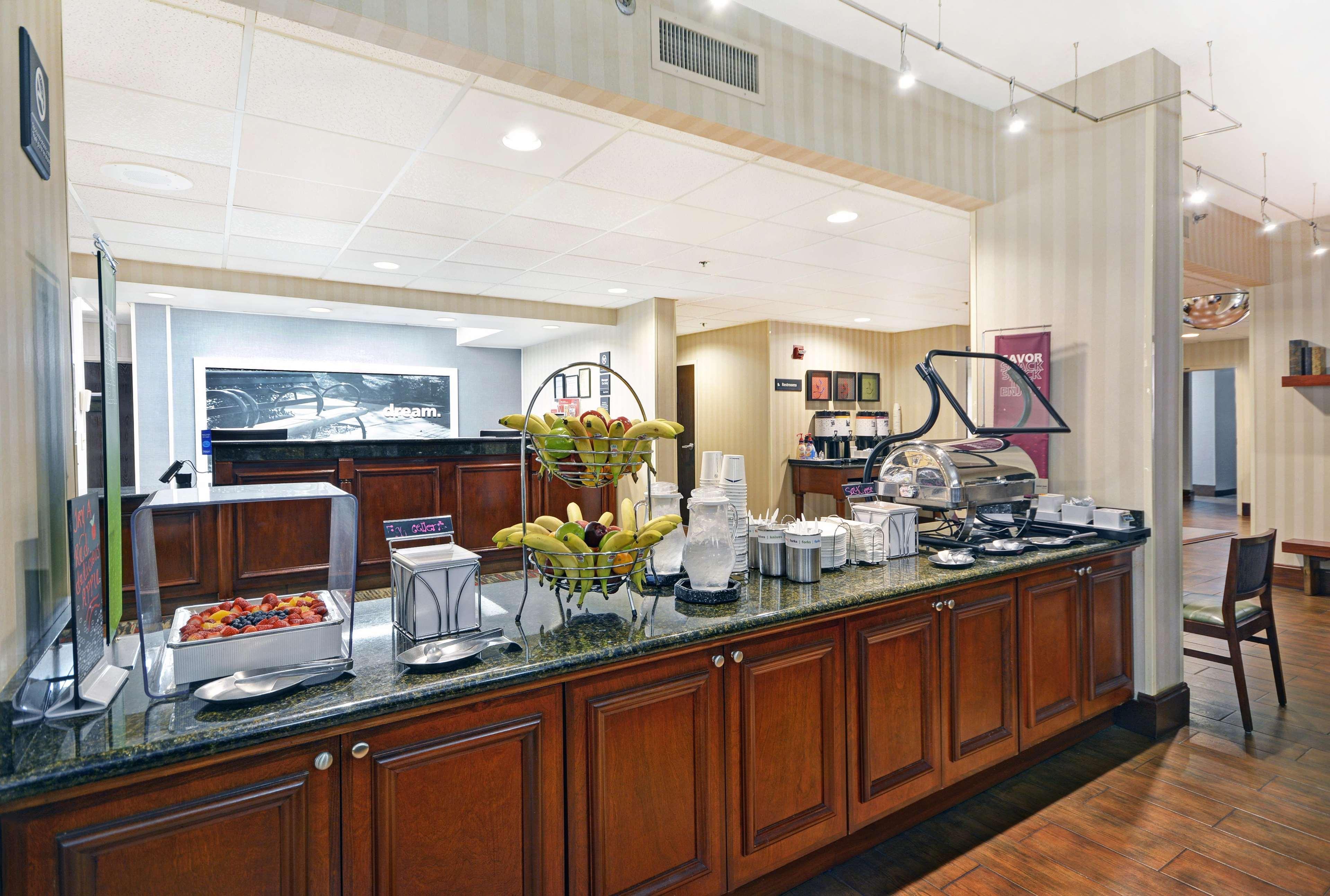 Hotel Hampton Athens