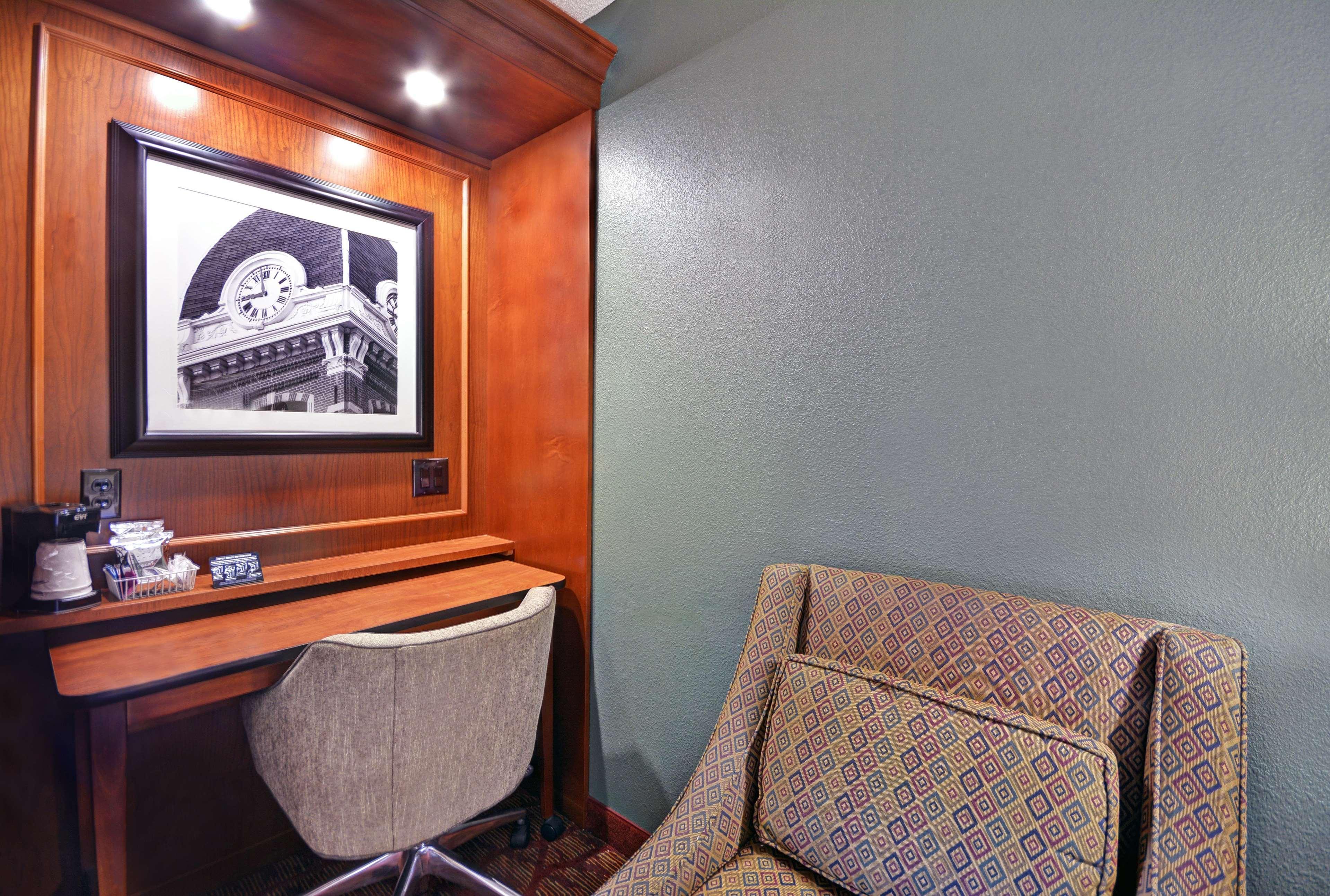 Hotel Hampton