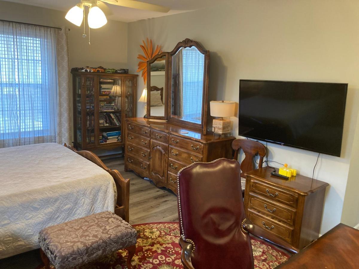 Secluded 3 Bed 2 Bath In Close To Five-points Athens