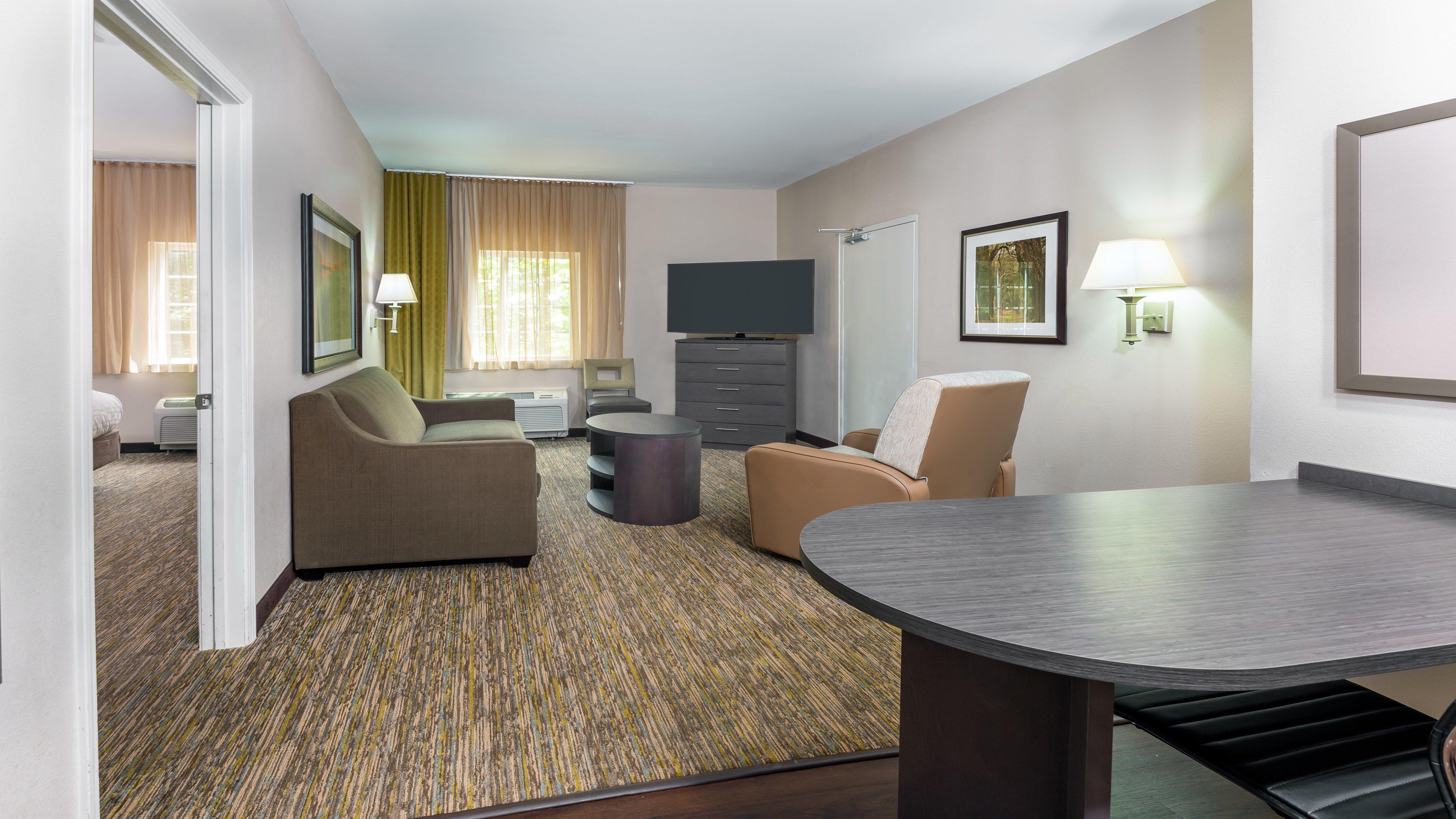 Candlewood By Ihg Athens