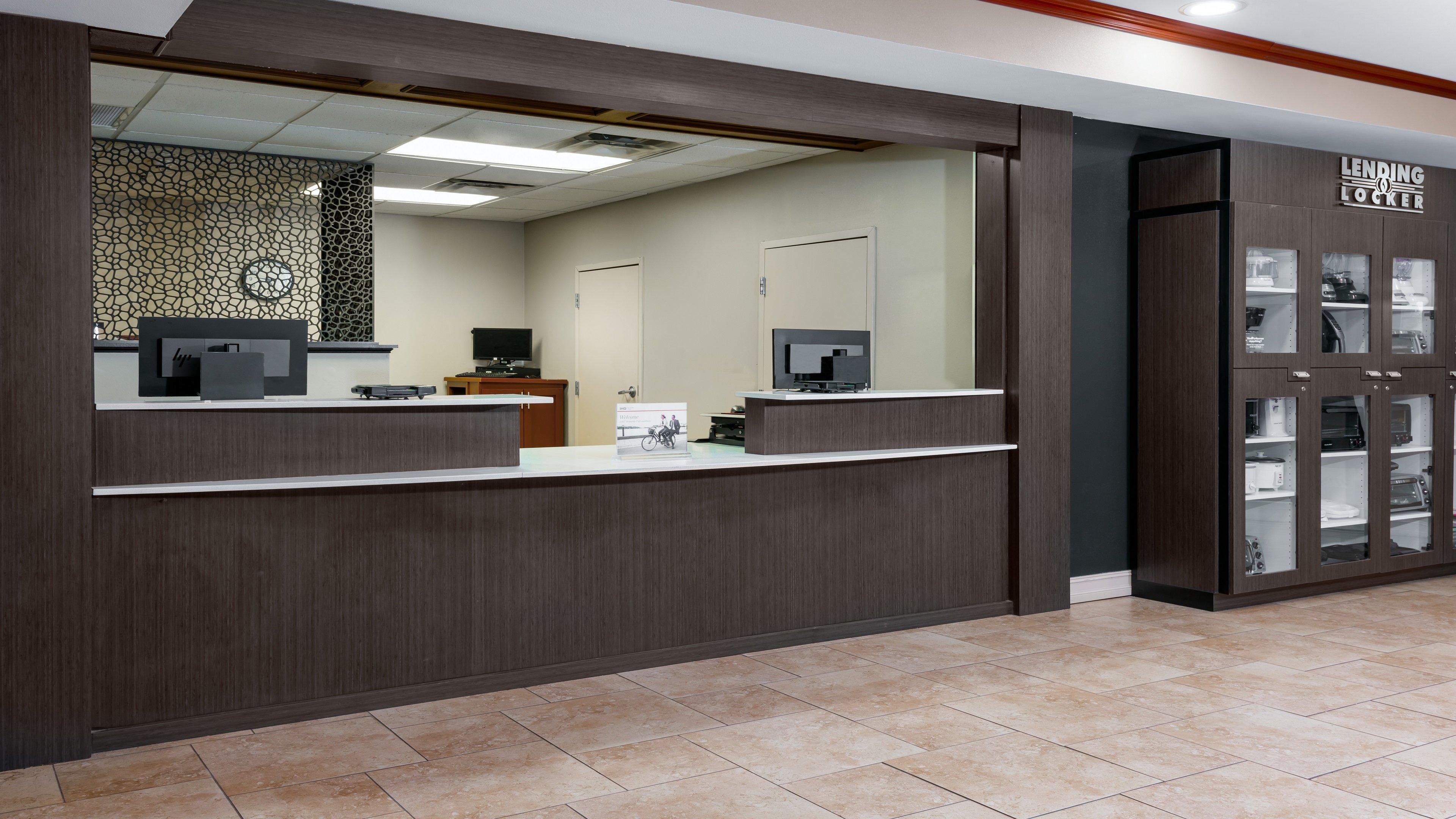 Candlewood By Ihg Athens