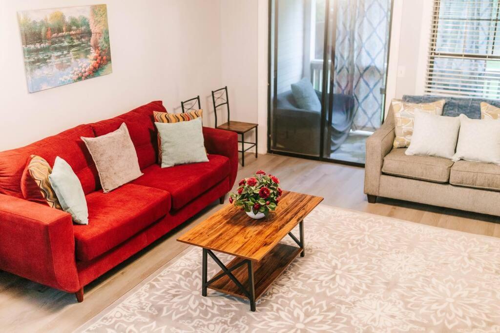Cozy 3-bed Getaway, Right Near Uga! Athens