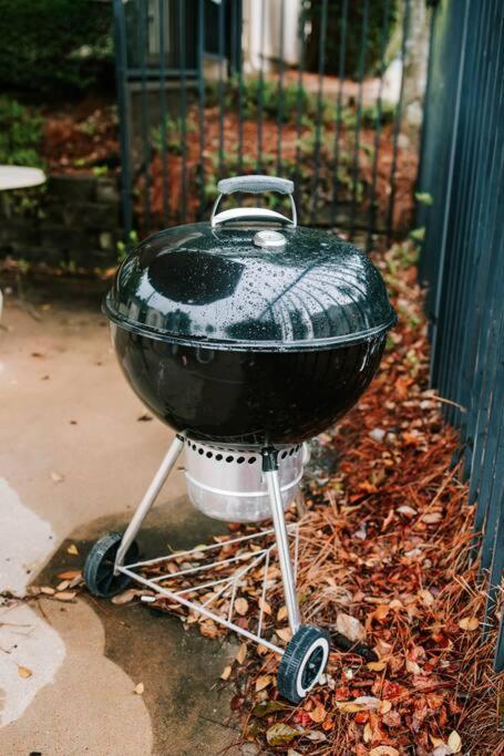 Cozy 3-bed Getaway, Right Near Uga! * Athens