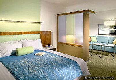 Hotel Springhill By Marriott West 3*