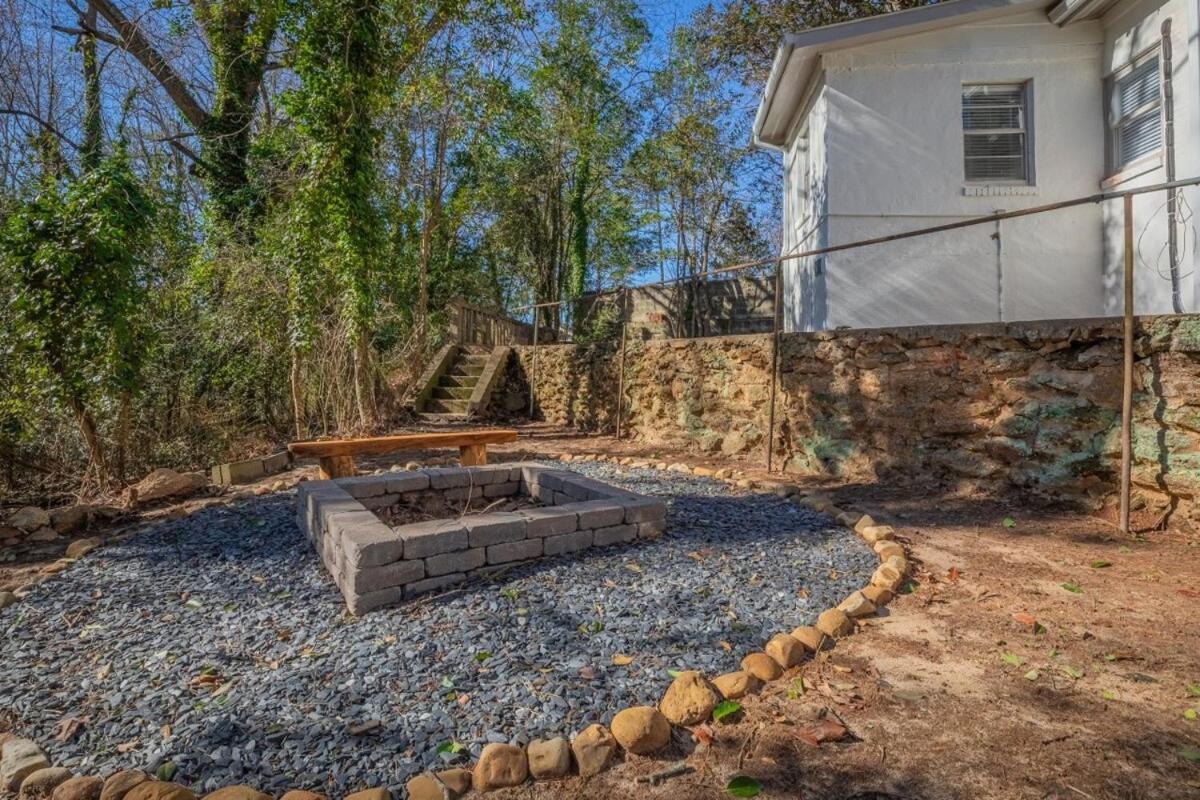 The Garden House 2 Miles To Sanford Stadium Holiday home