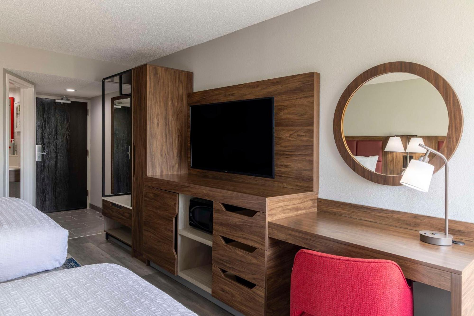 Hotel Hampton