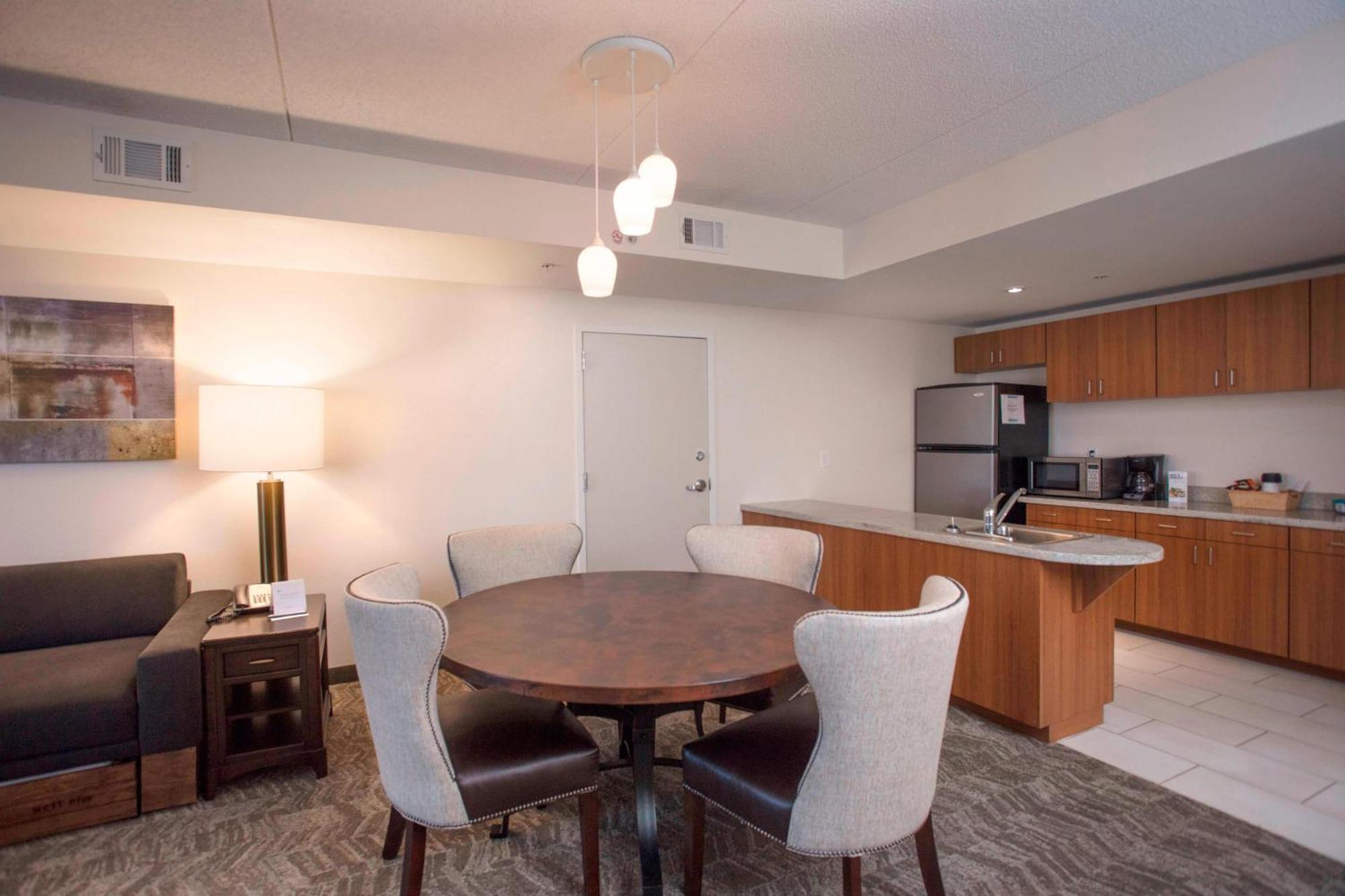 Hotel Springhill By Marriott West
