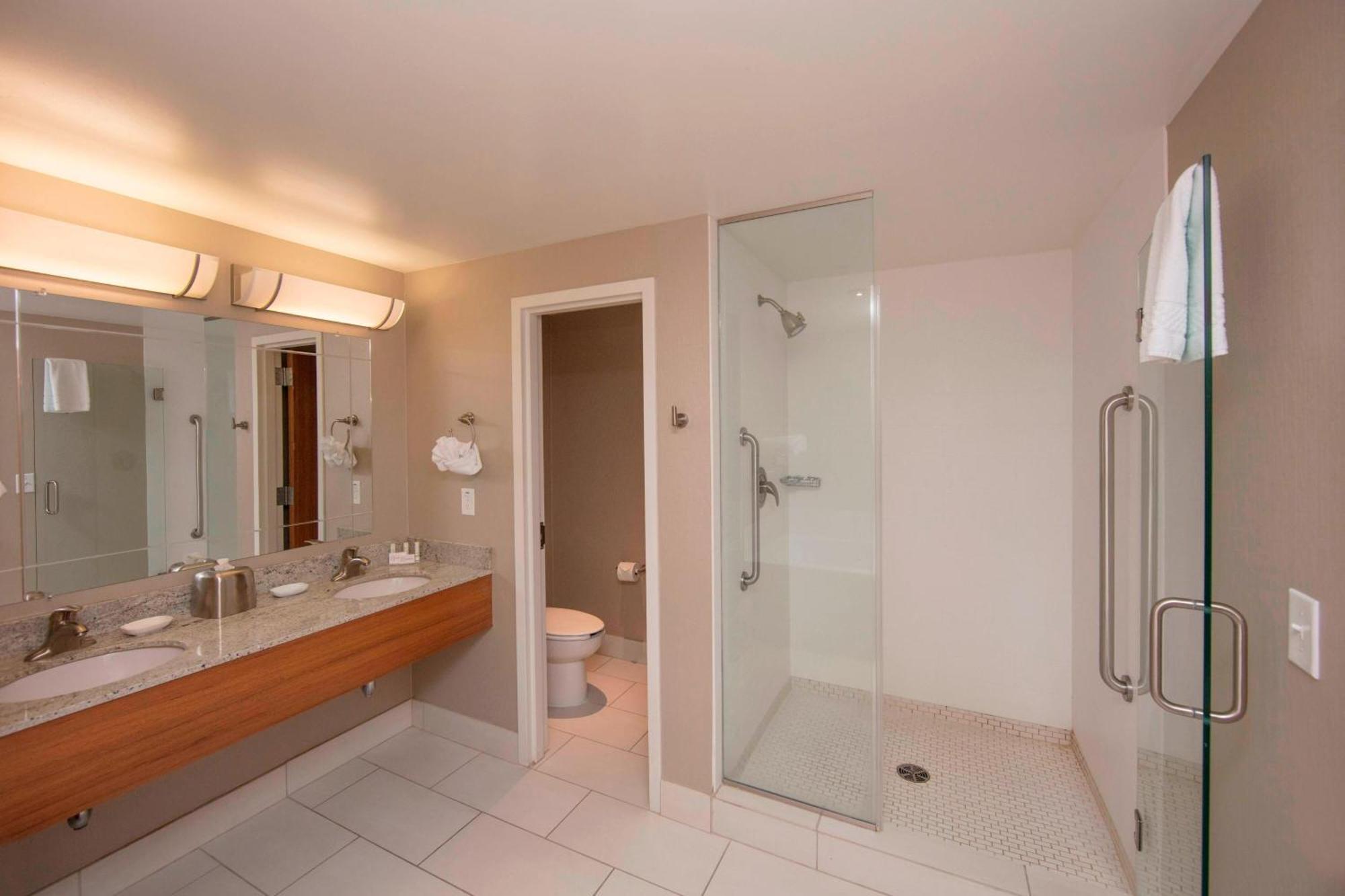 Springhill By Marriott West Hotel Athens