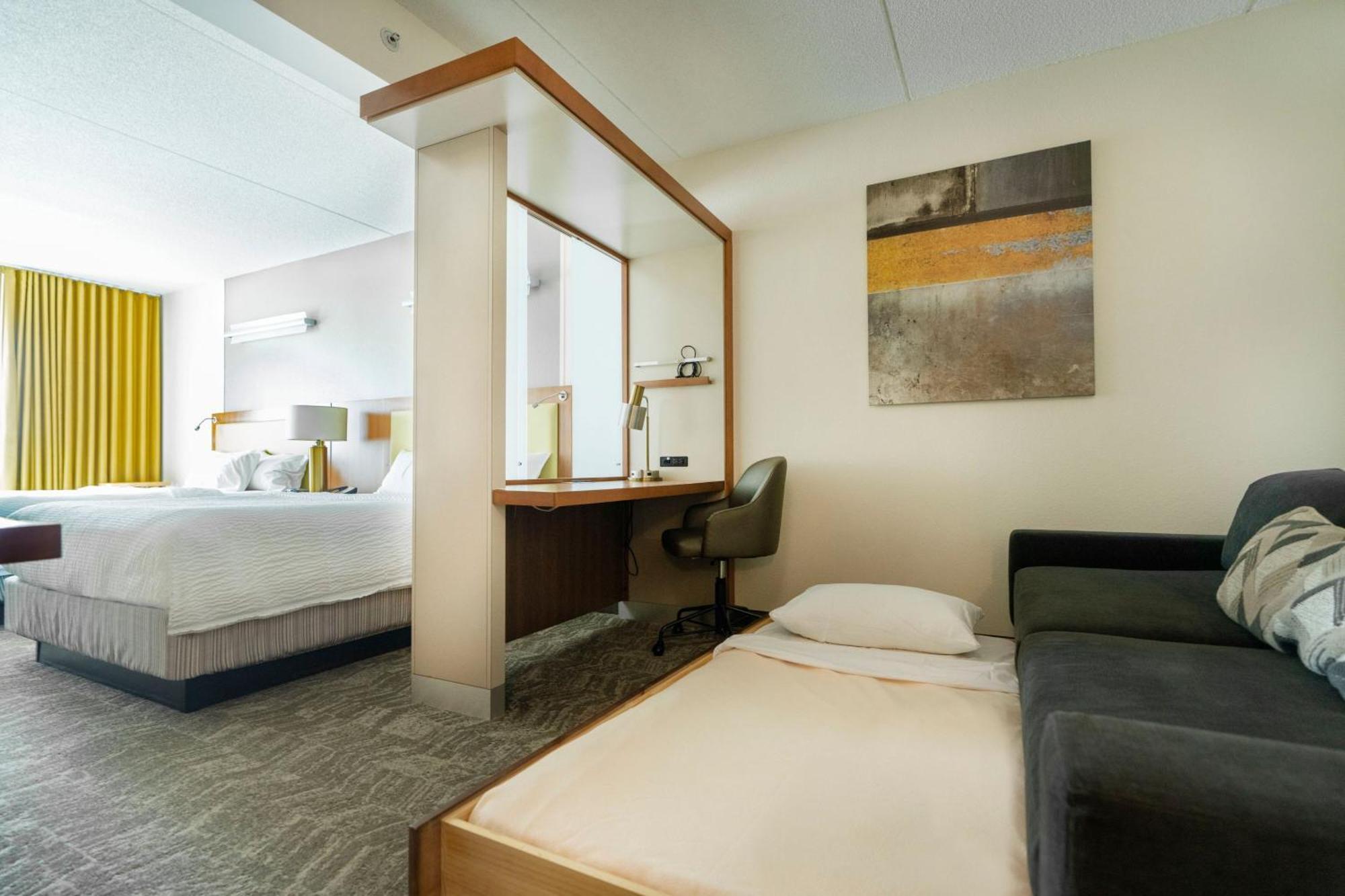 Hotel Springhill By Marriott West