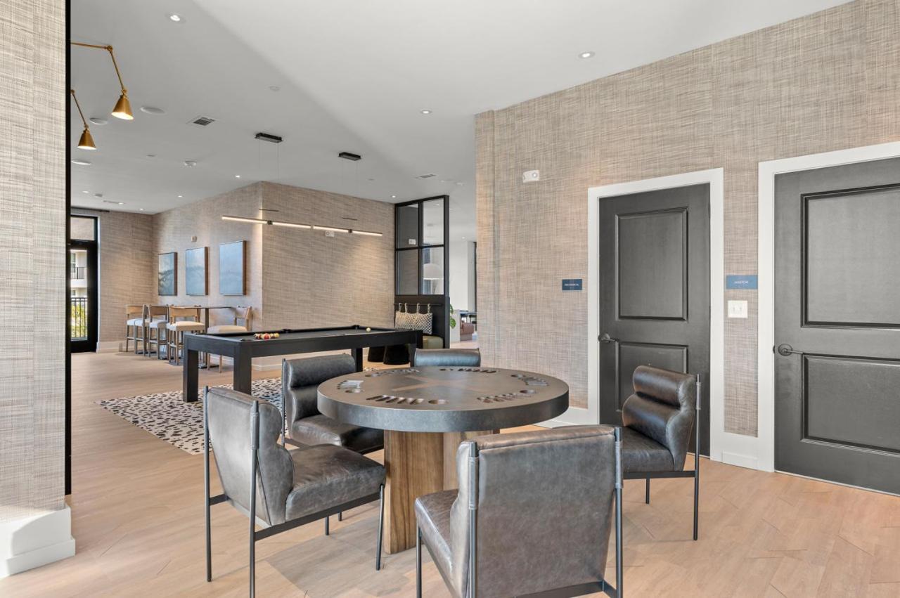 Apartment Charming, New Apt, Pool, Long